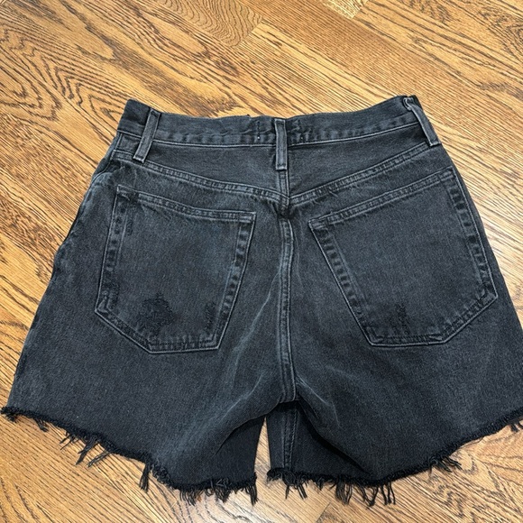 AGOLDE Riley Shorts in Vortex - Picture 6 of 7